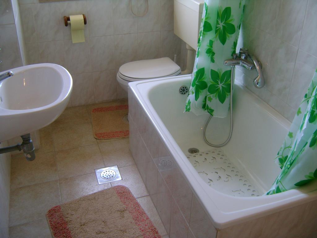 Apartment For Holidays In PUY חדר תמונה